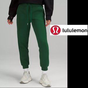 lululemon athletica Green Joggers
